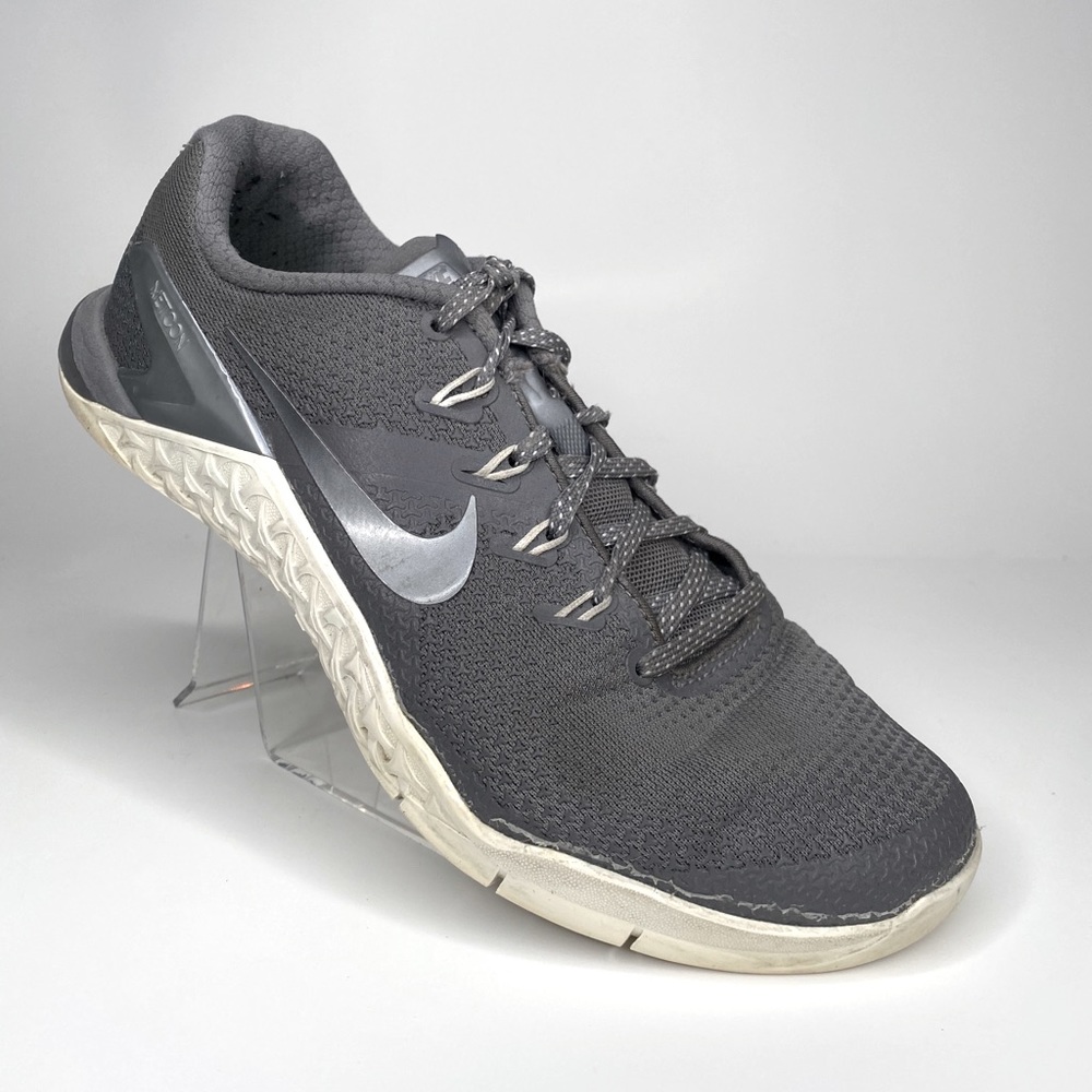 Nike - Metcon 4 Running Shoes - Women's